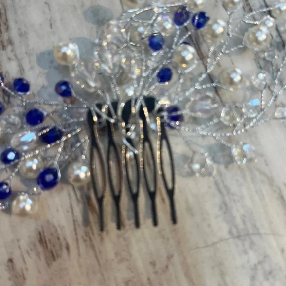 Blue Crystal & Pearl Bridal Hair Comb - Picture 12 of 16